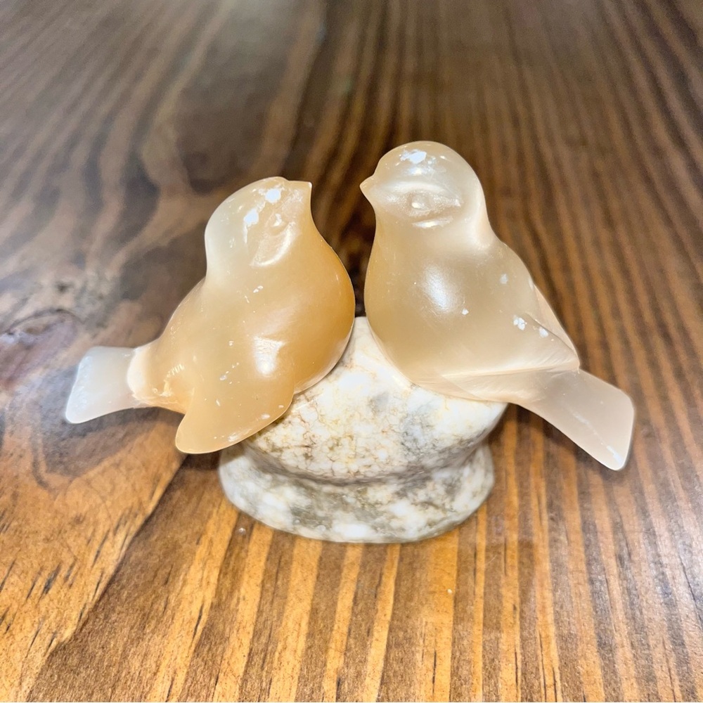 Vintage USSR Gypsum Selenite Marble Lovebirds Figurine *Tail Cracked See Photos